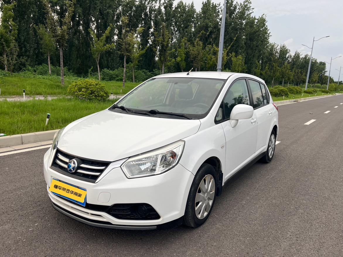 Venucia R50