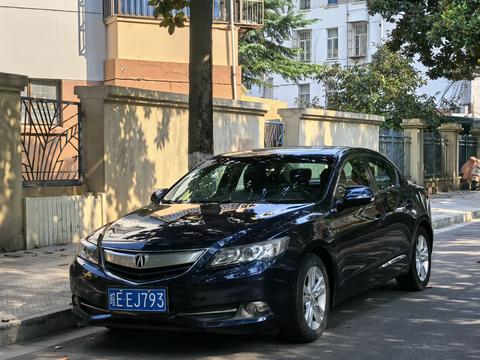 Acura ILX