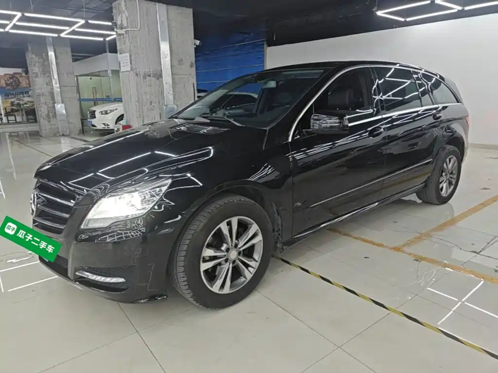 Mercedes-Benz R