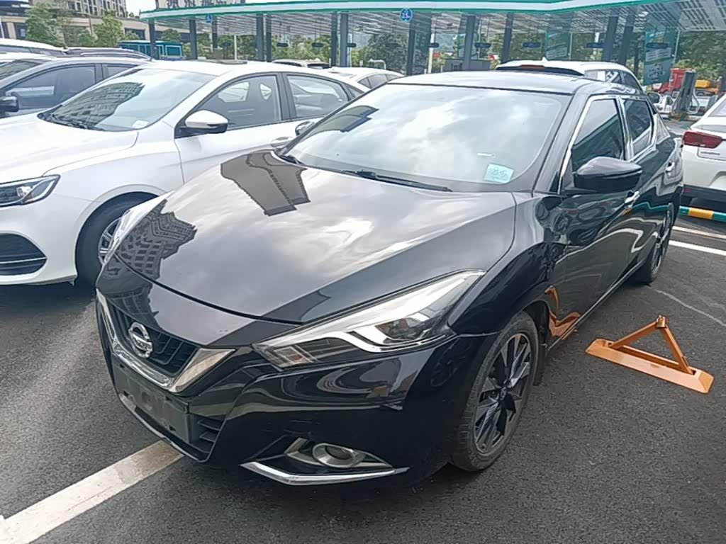 Nissan Bluebird