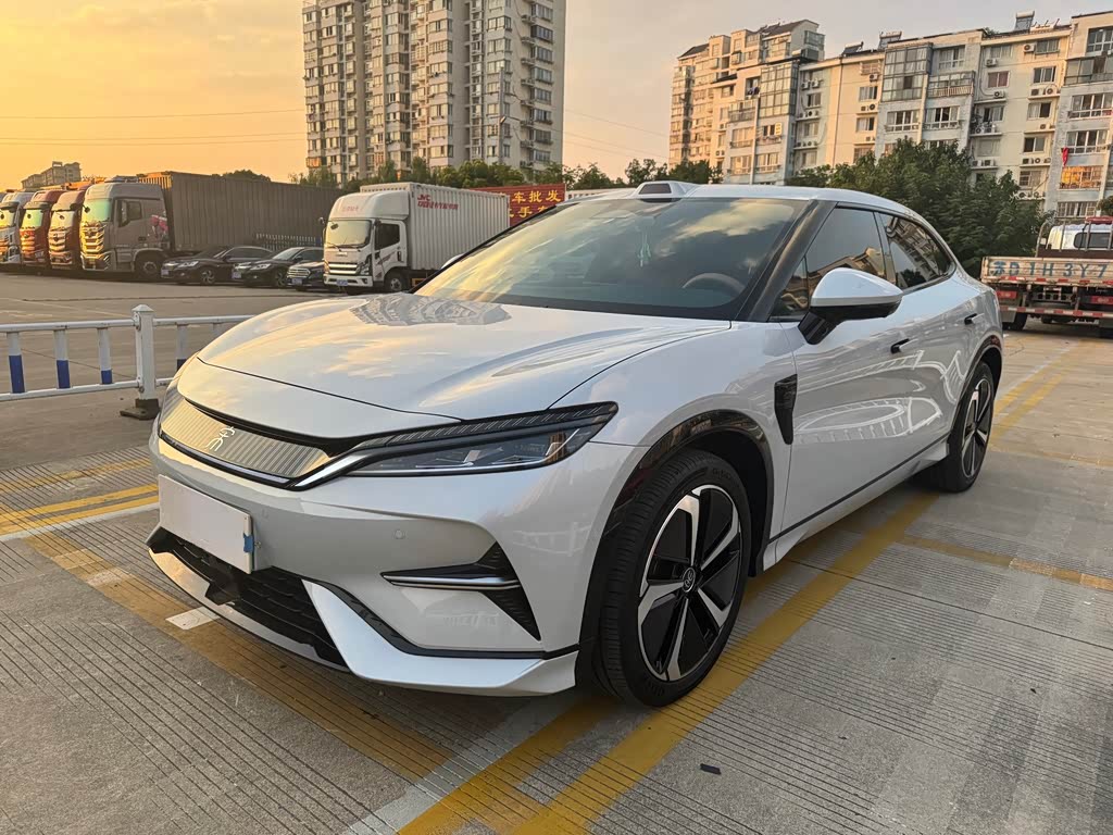 BYD Song L EV
