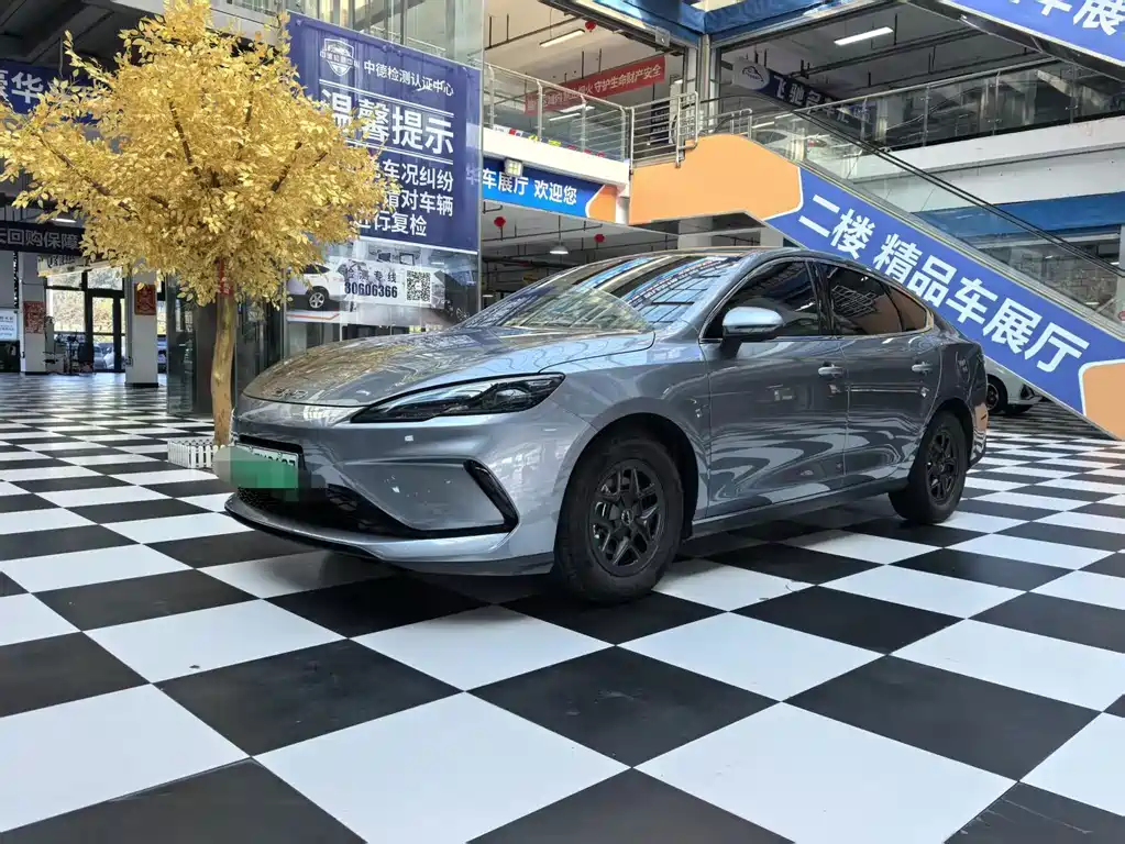 BYD Seal 05 DM-i