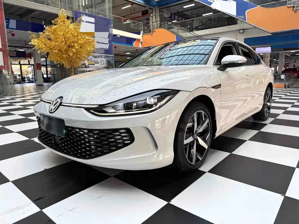 Volkswagen Lamando