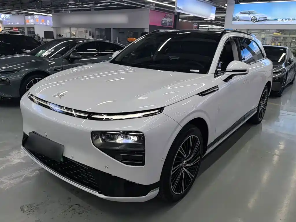 Xpeng G9