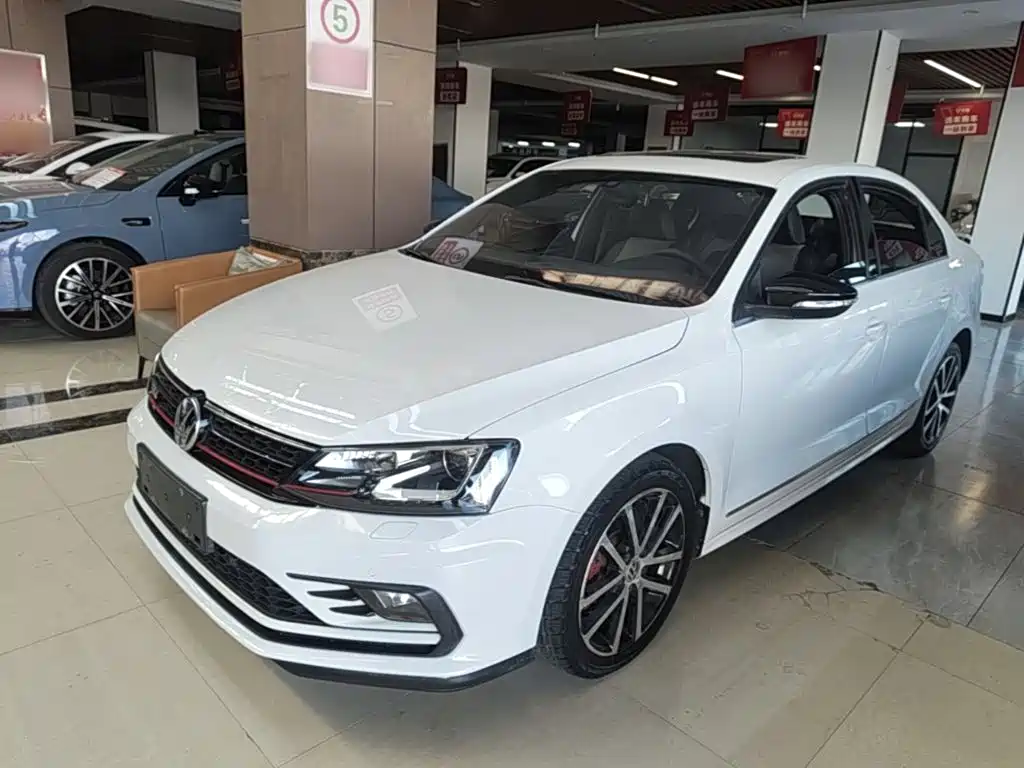Volkswagen Sagitar