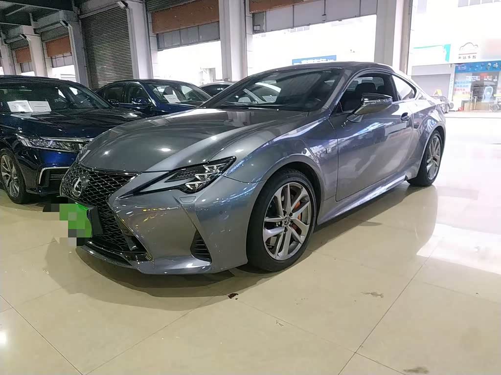 Lexus RC
