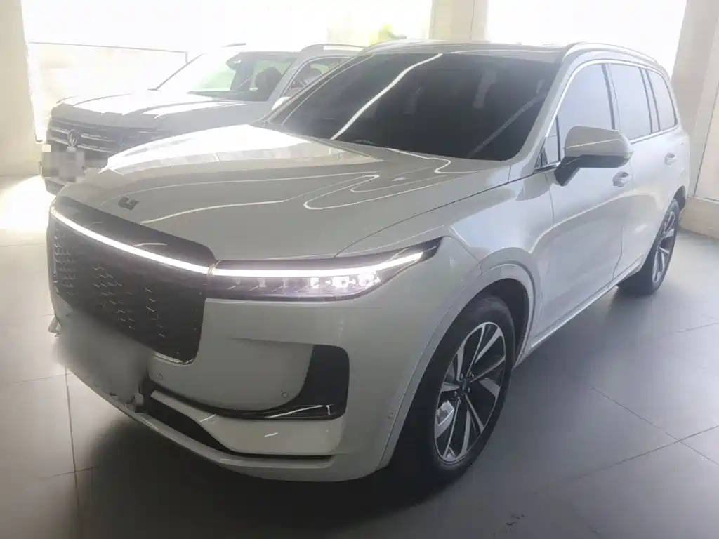 Li Auto ONE