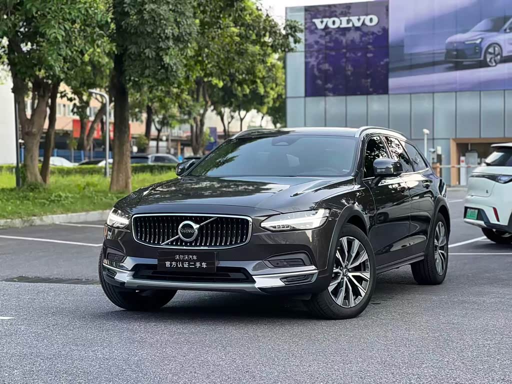 Volvo V90