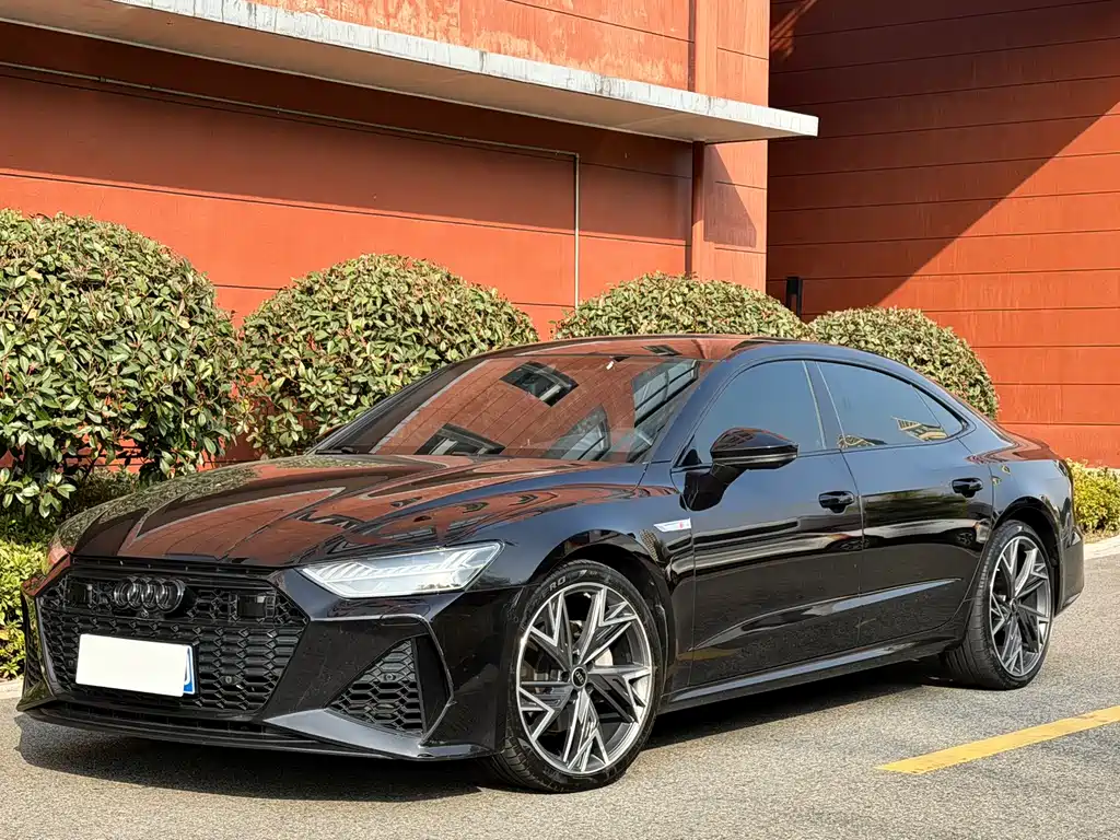 Audi A7L