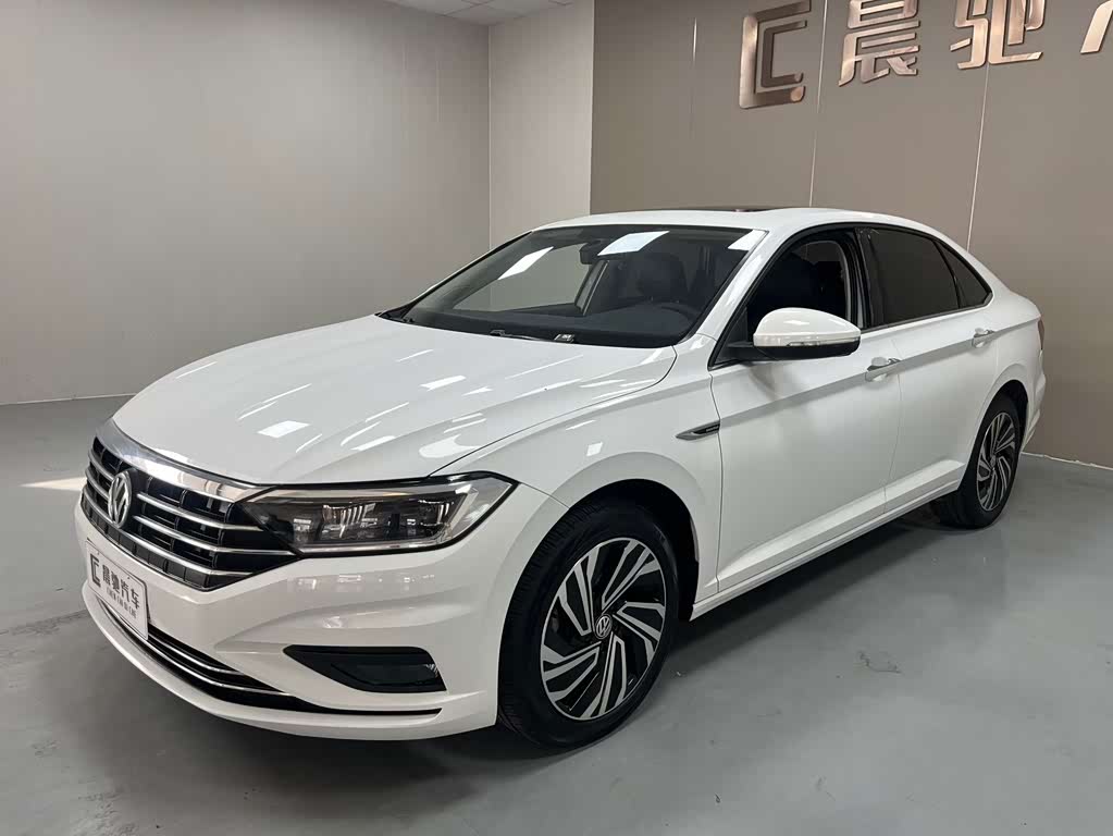 Volkswagen Sagitar