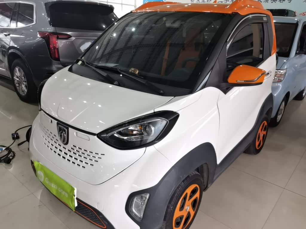 Baojun E100