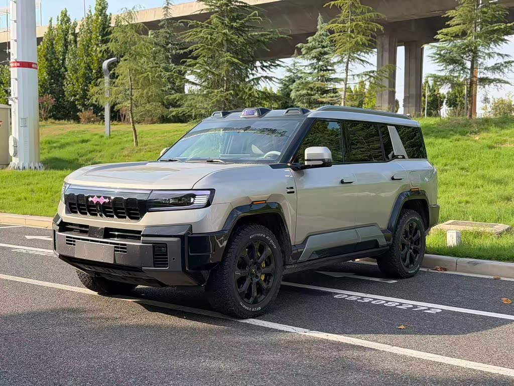 Fangchengbao Leopard 8