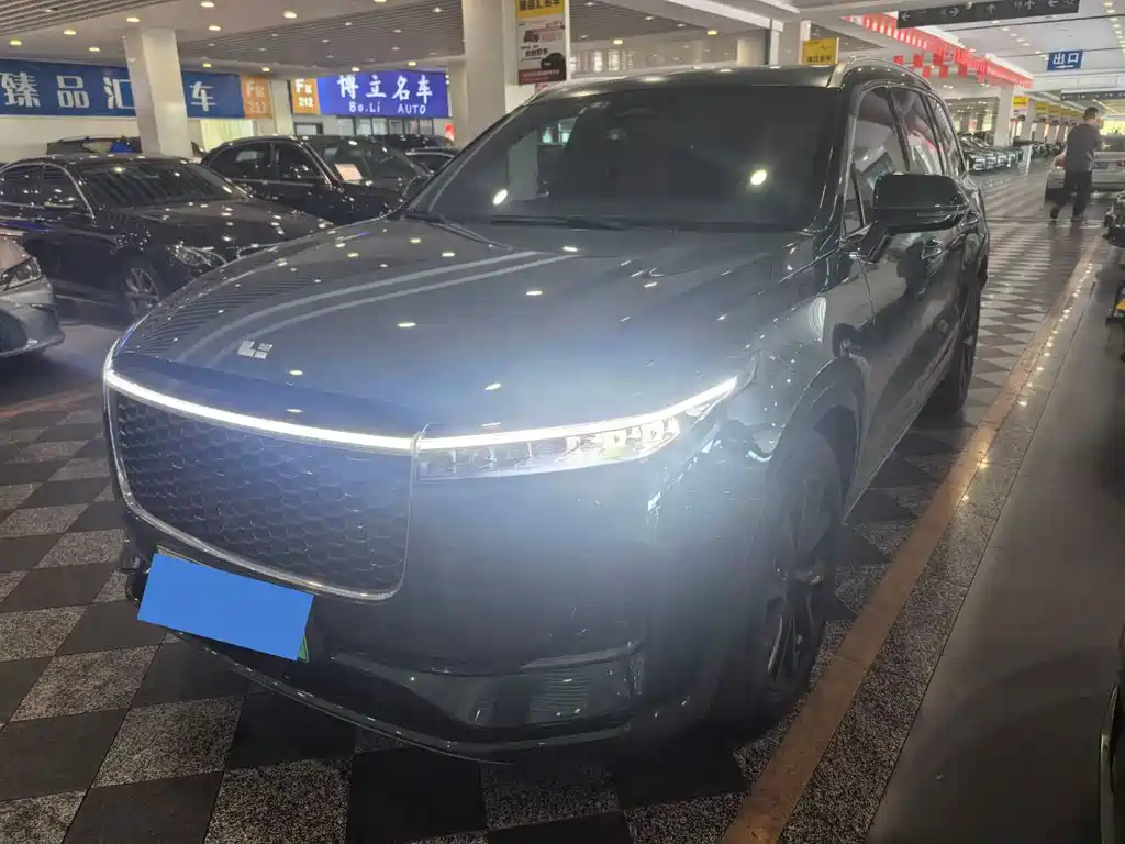 Li Auto ONE
