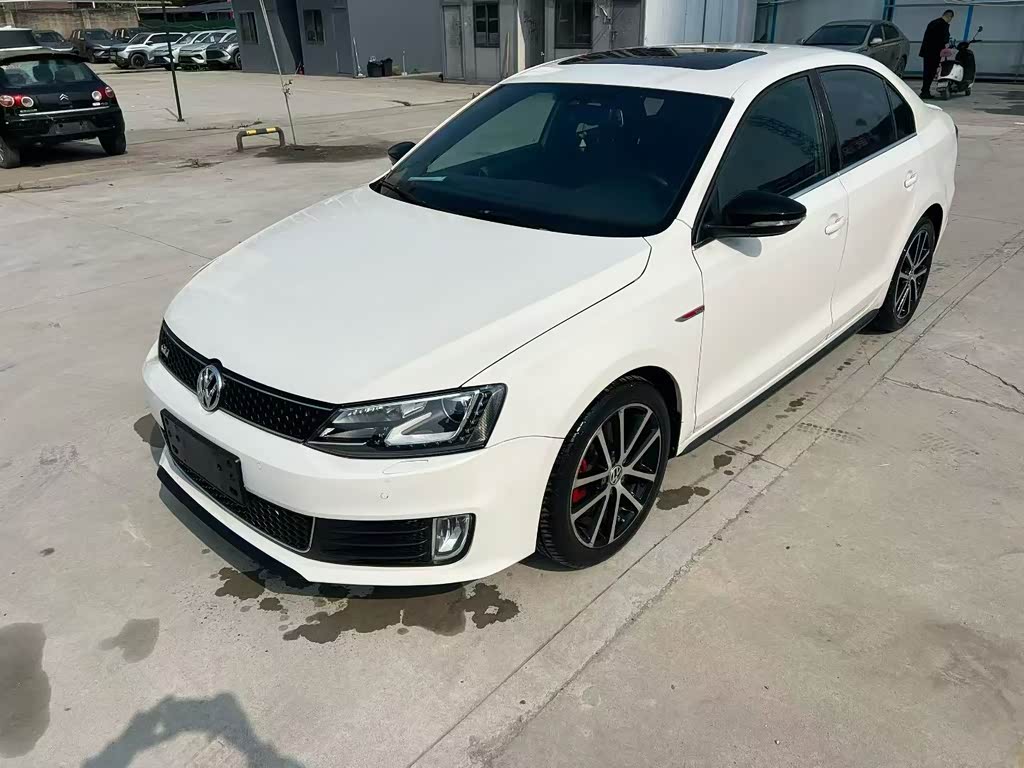 Volkswagen Sagitar