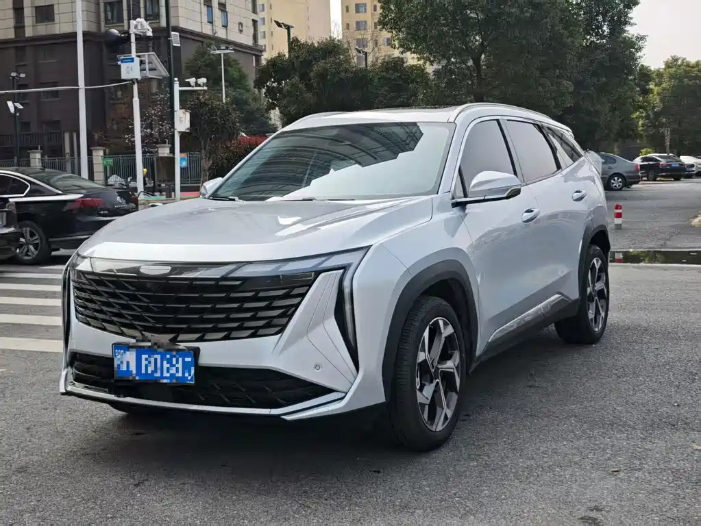 Geely Boyue L
