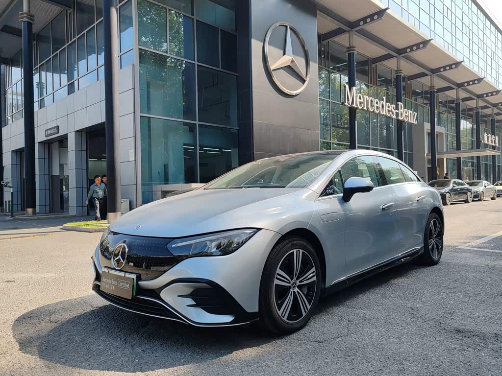 Mercedes-Benz EQE