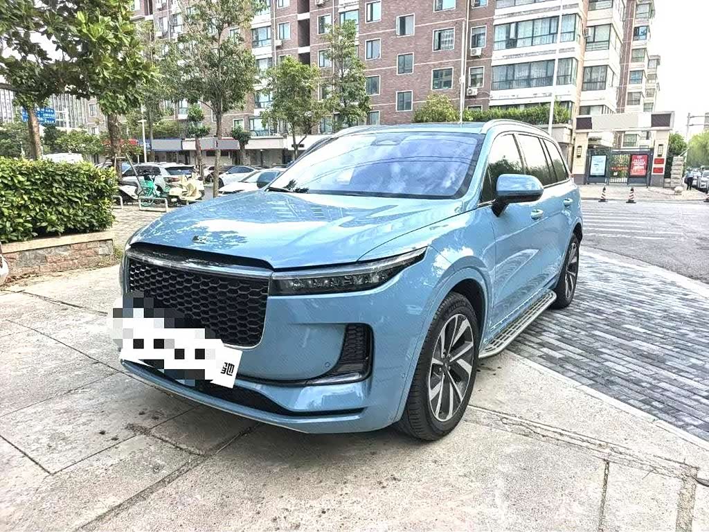 Li Auto ONE