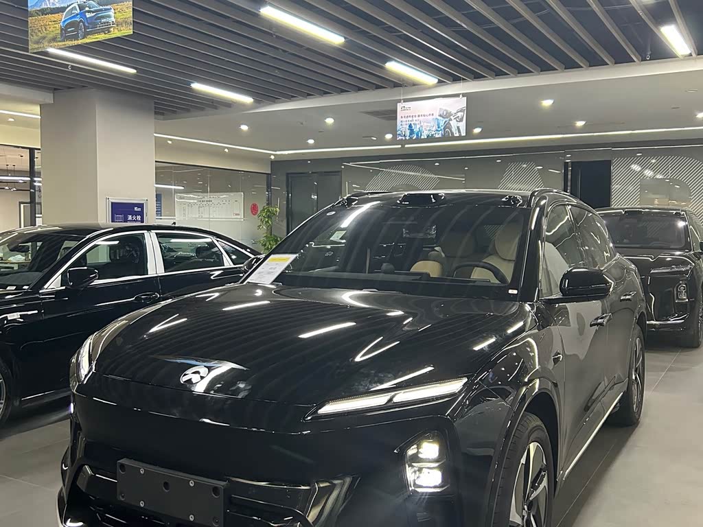 NIO ES6