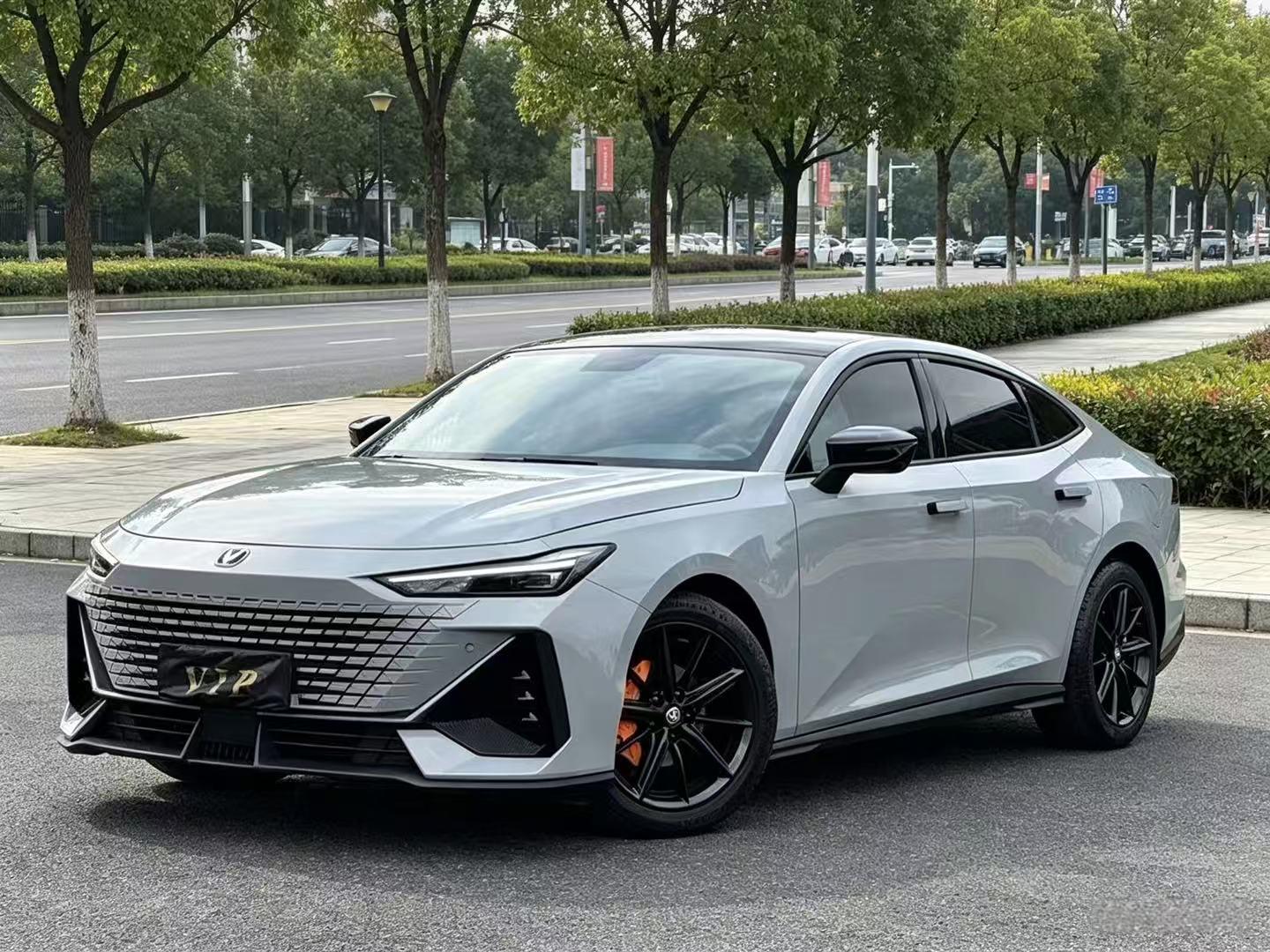 Changan UNI-V