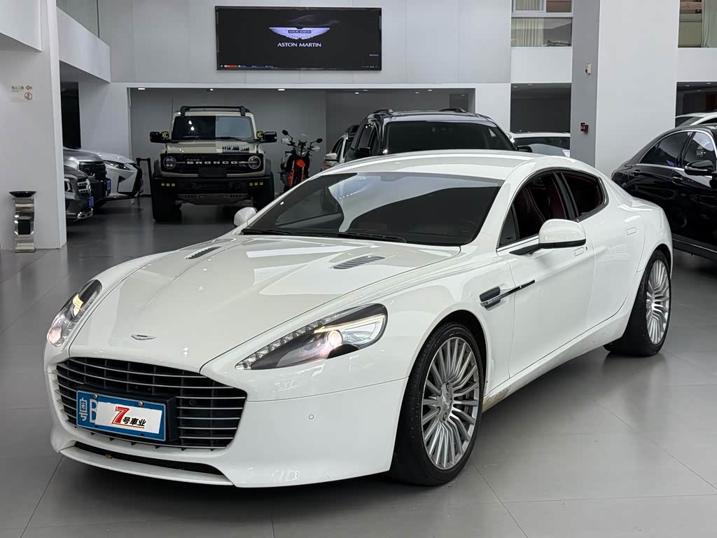 Aston Martin Rapide