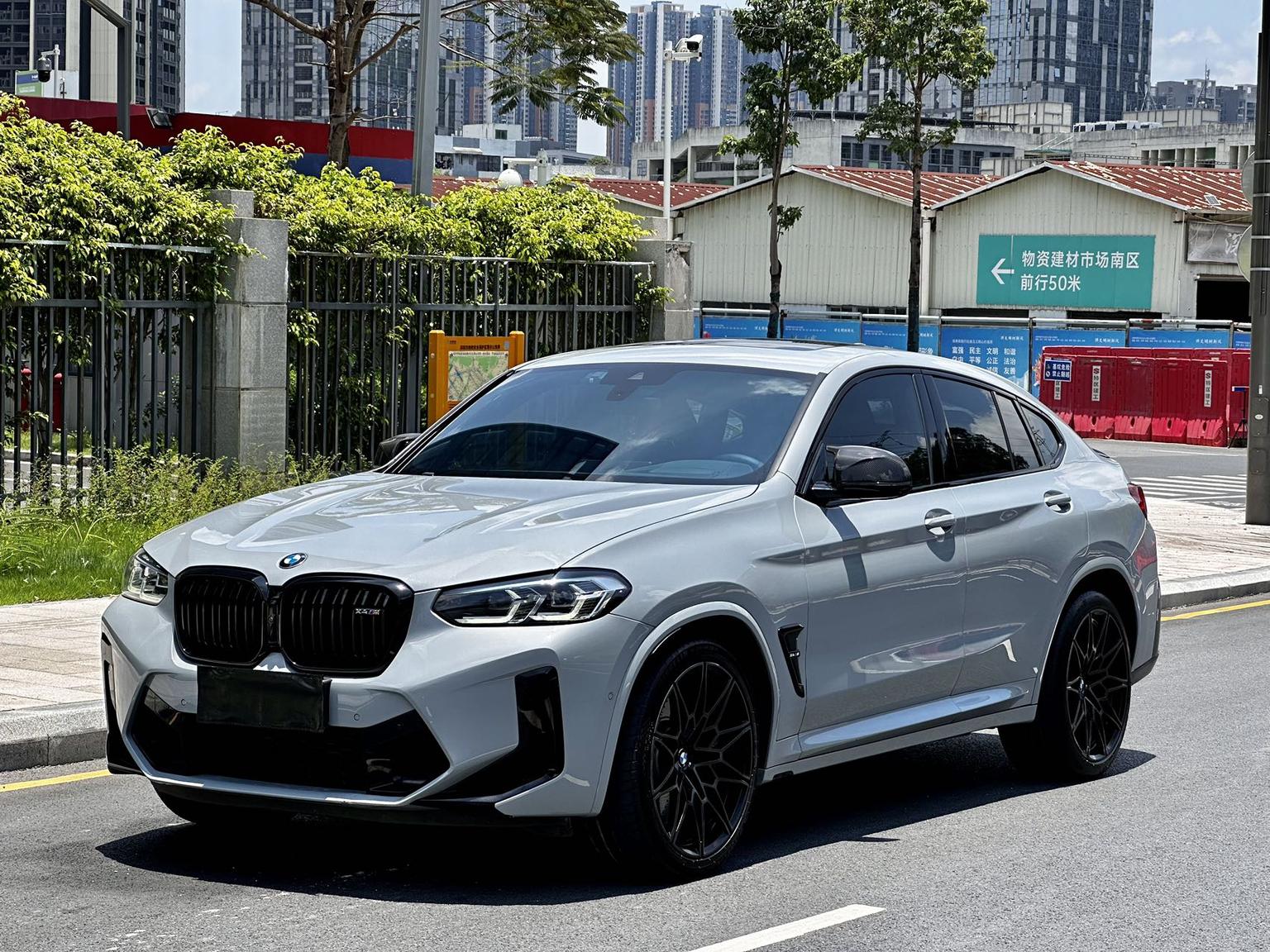 BMW X4 M