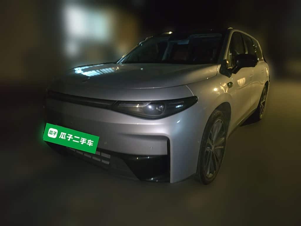 Leapmotor C16