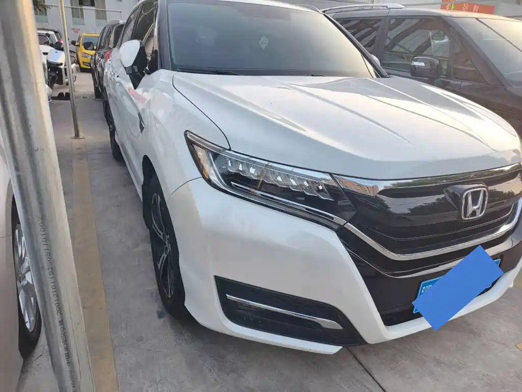 Honda UR-V