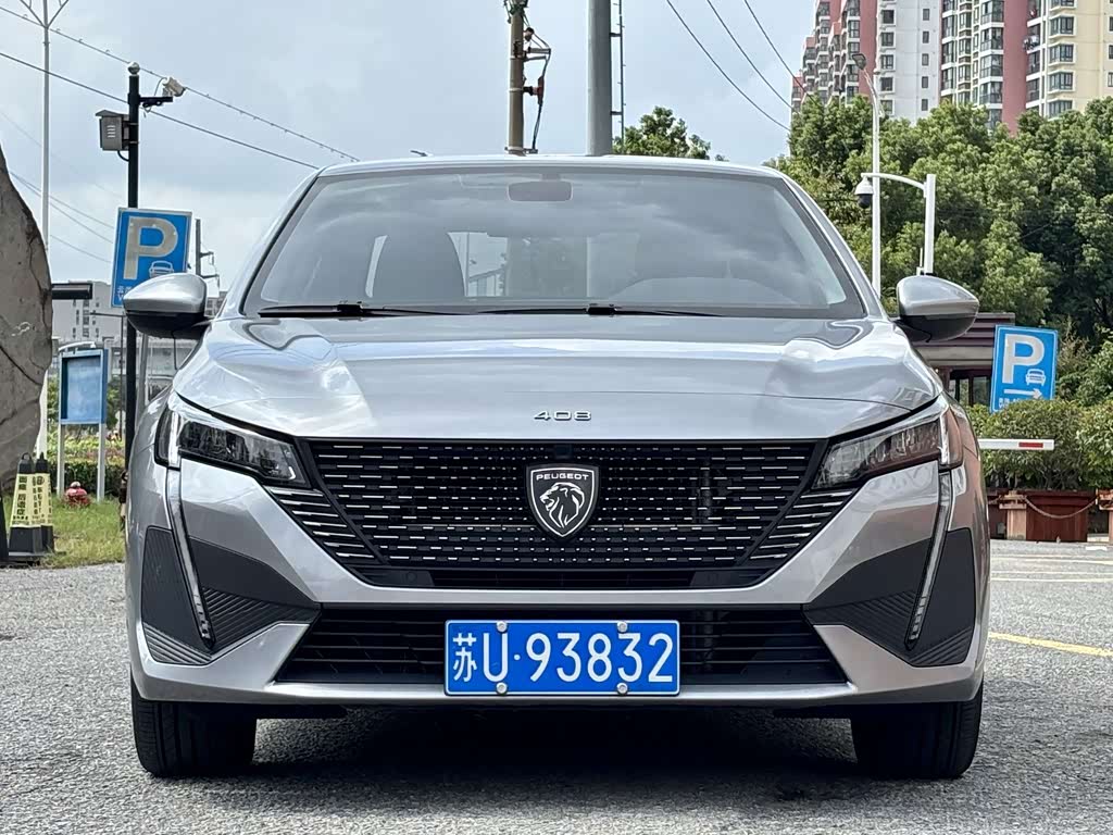 Peugeot 408