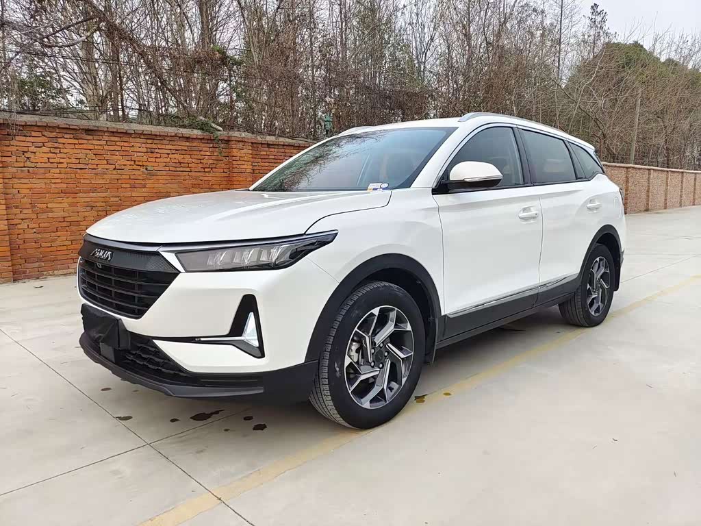 Dongfeng AX7