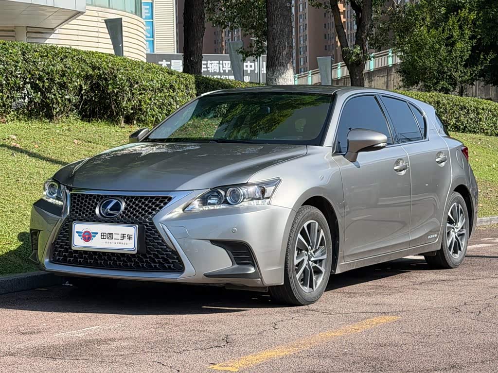 Lexus CT