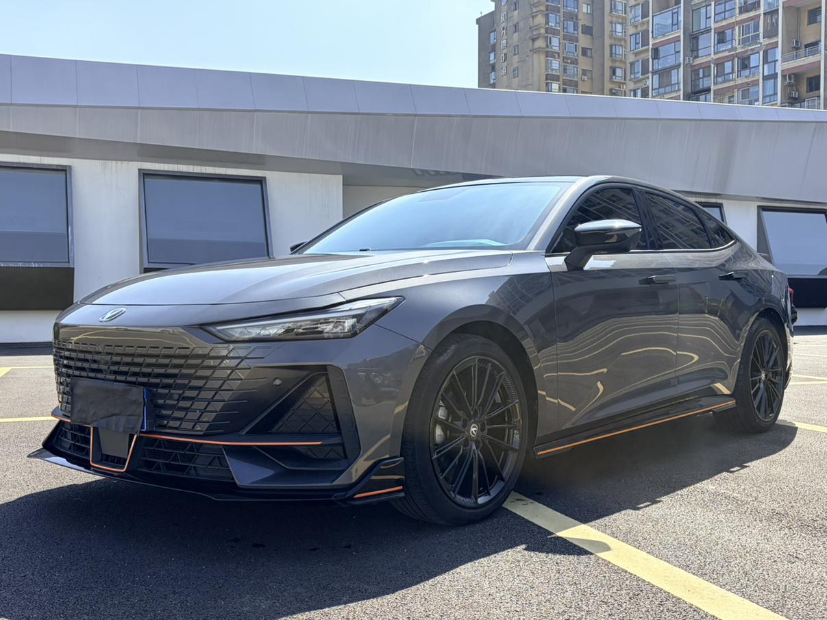 Changan UNI-V