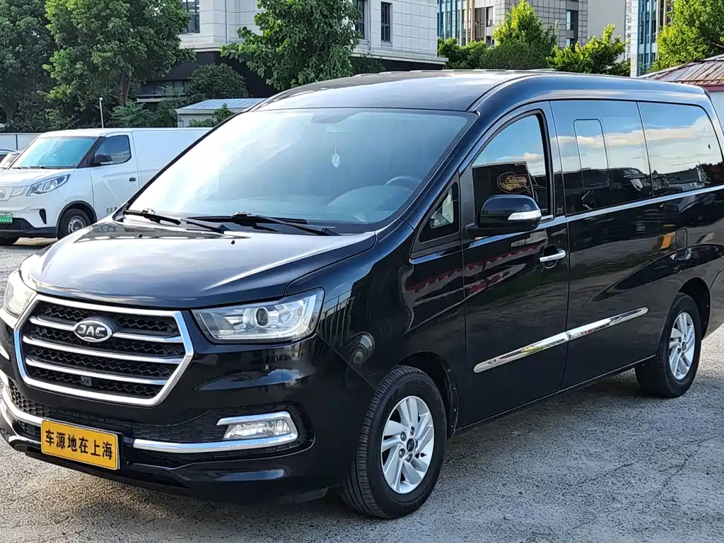 JAC M4