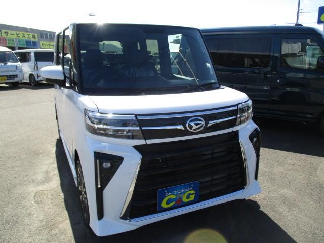 Daihatsu Tanto Custom