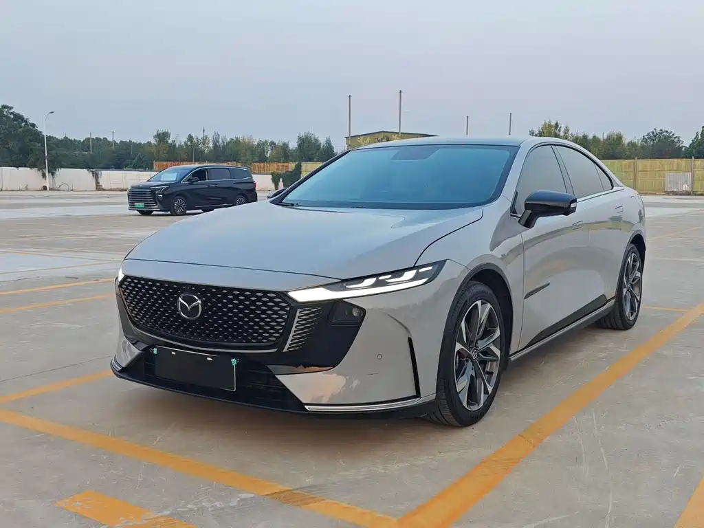 Mazda EZ-6