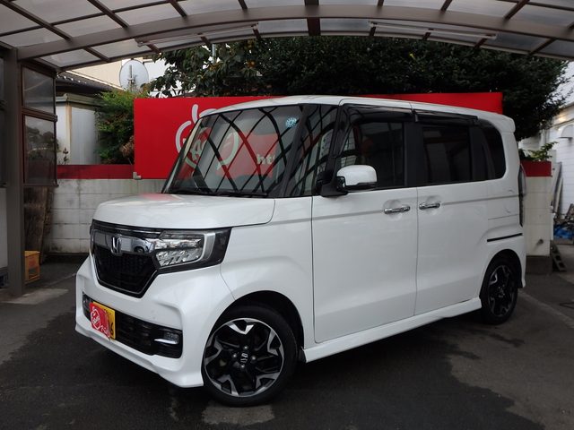Honda N-BOX Custom