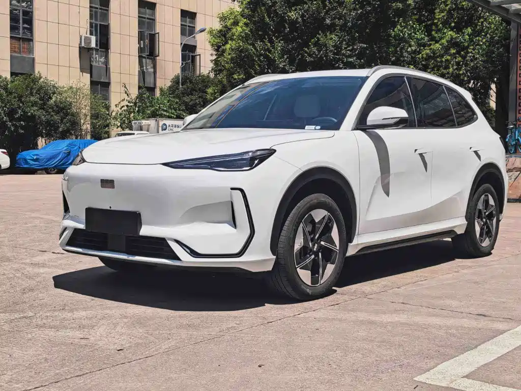 Geely Galaxy Galaxy E5