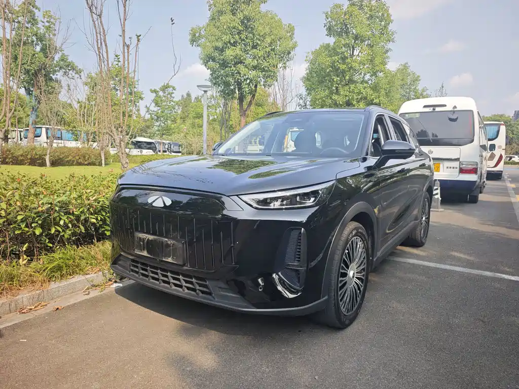 Chery T9