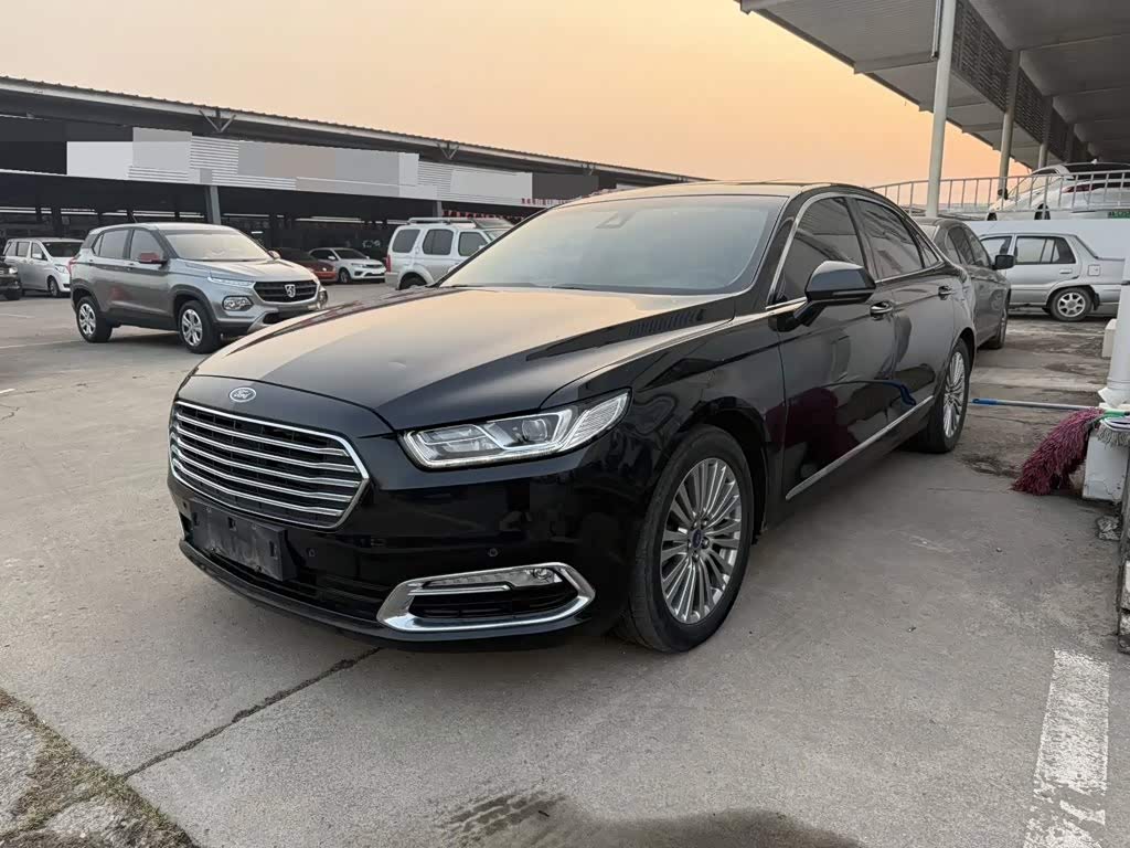 Ford Taurus