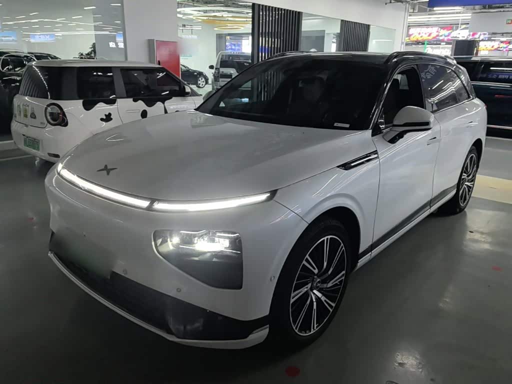 Xpeng G9