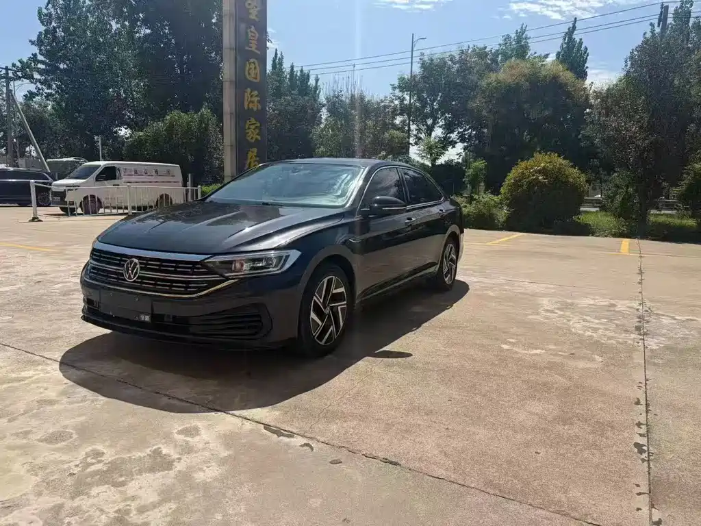 Volkswagen Sagitar