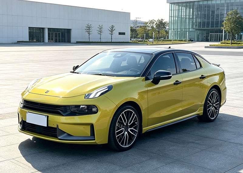 Lynk & Co 03