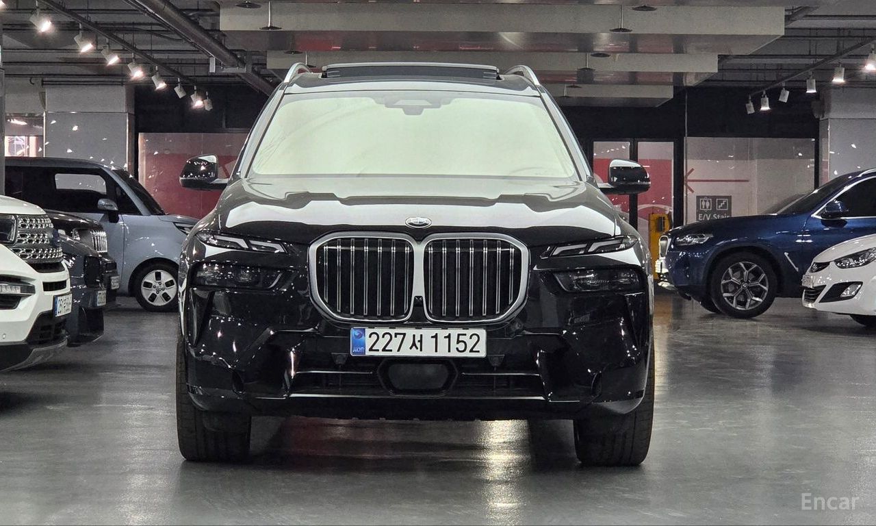 BMW X7