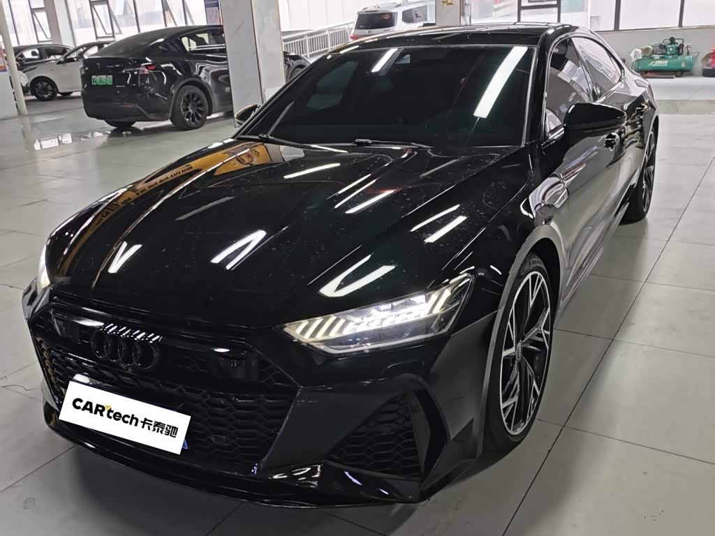 Audi A7L