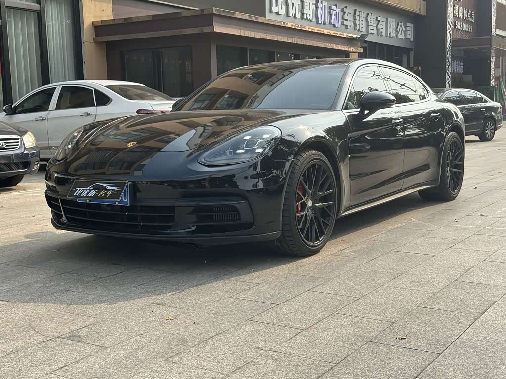 Porsche Panamera