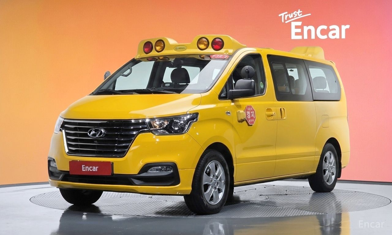 Hyundai Grand Starex