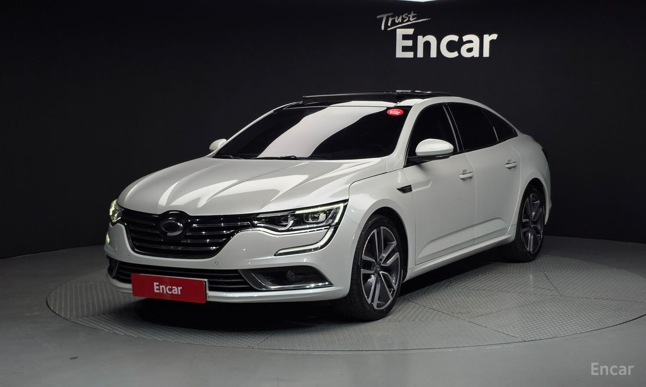Renault SM6