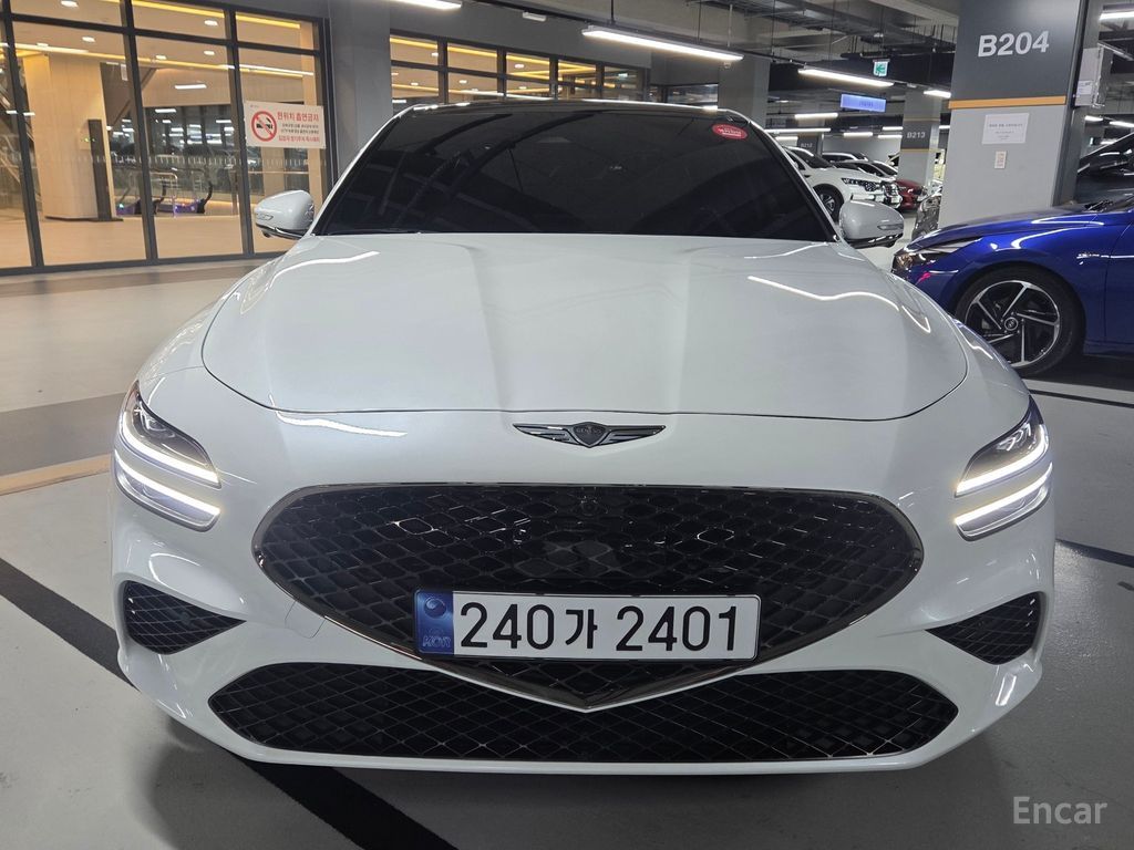 Genesis G70