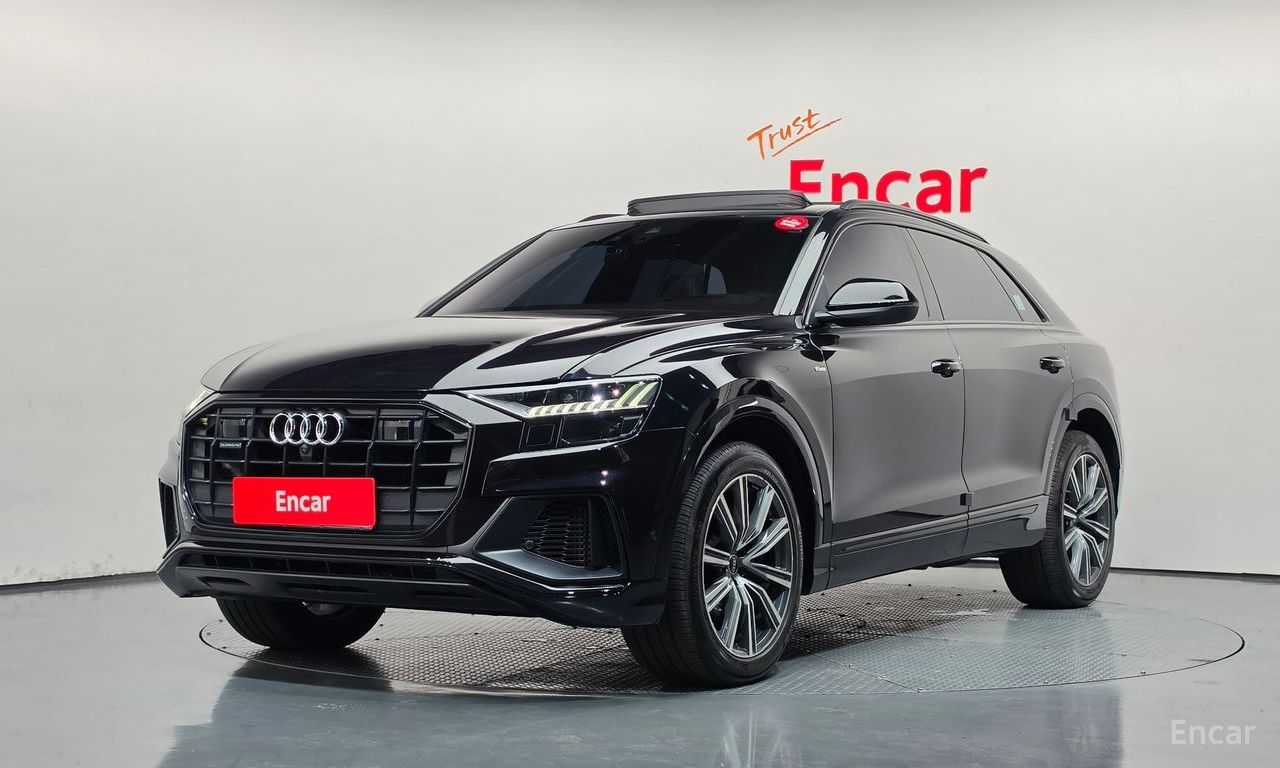 Audi Q8