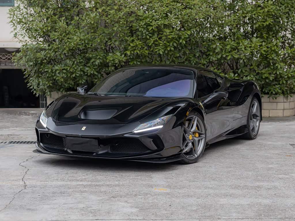 Ferrari F8