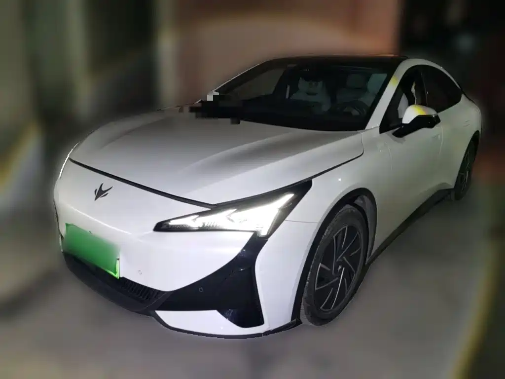 Arcfox Alfa Romeo S5